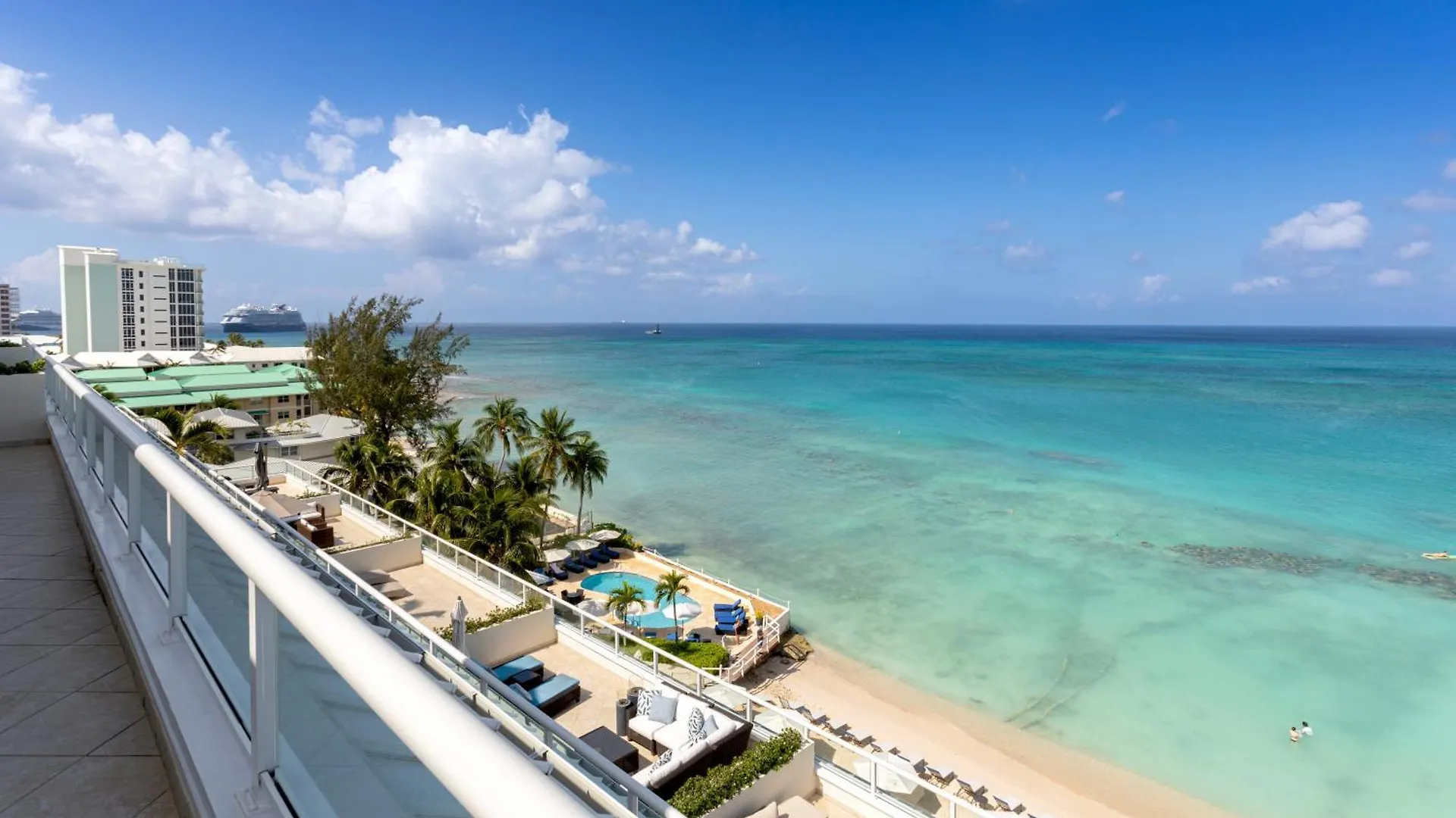 Apartment South Bay Beach Club 37 Penthouse - 3 Bedroom 3 Bathroom Unit George Town